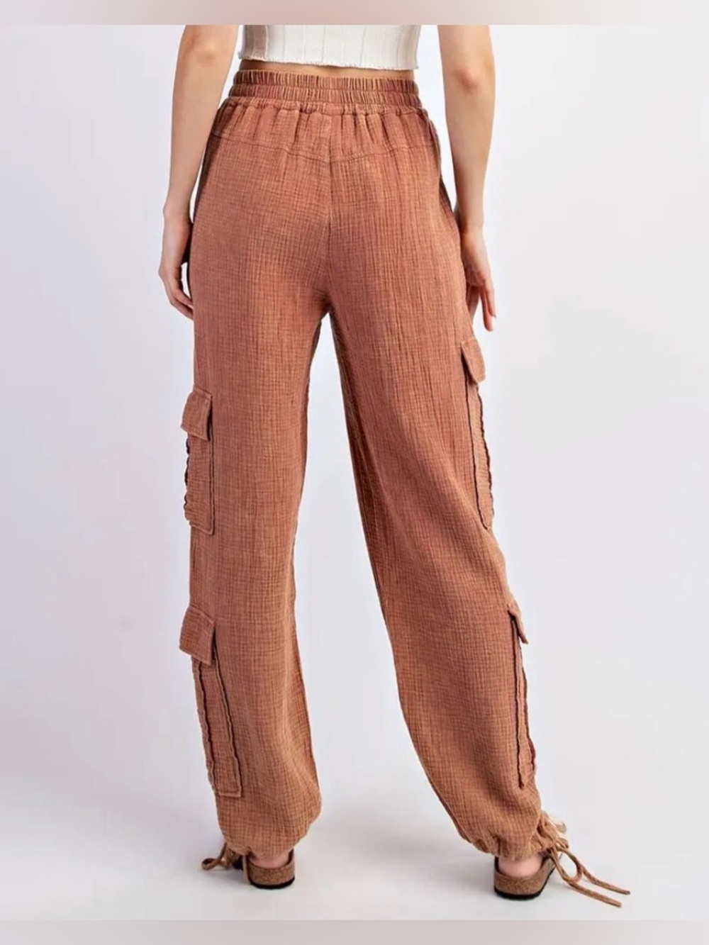 NWT Eesome Mineral Washed Textured Cargo Pocket Jogger Pants Terracotta - Picture 10 of 11